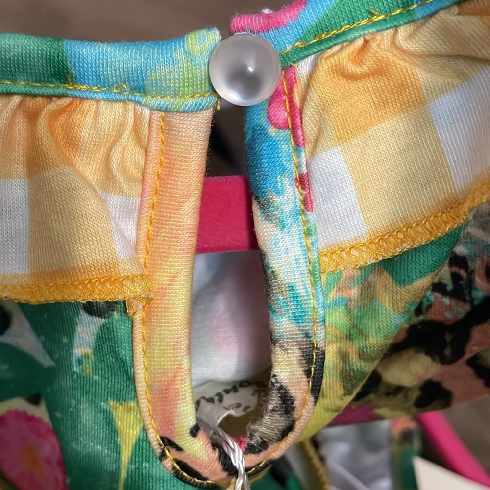 Southern Stitch - Picture 3 of 4